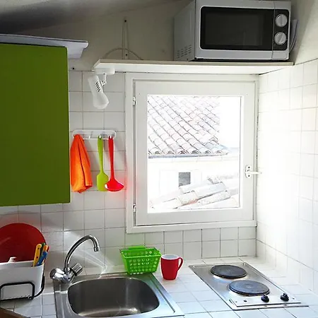 Comedie Sainte-anne Parking Offert Clim Studio * Montpellier